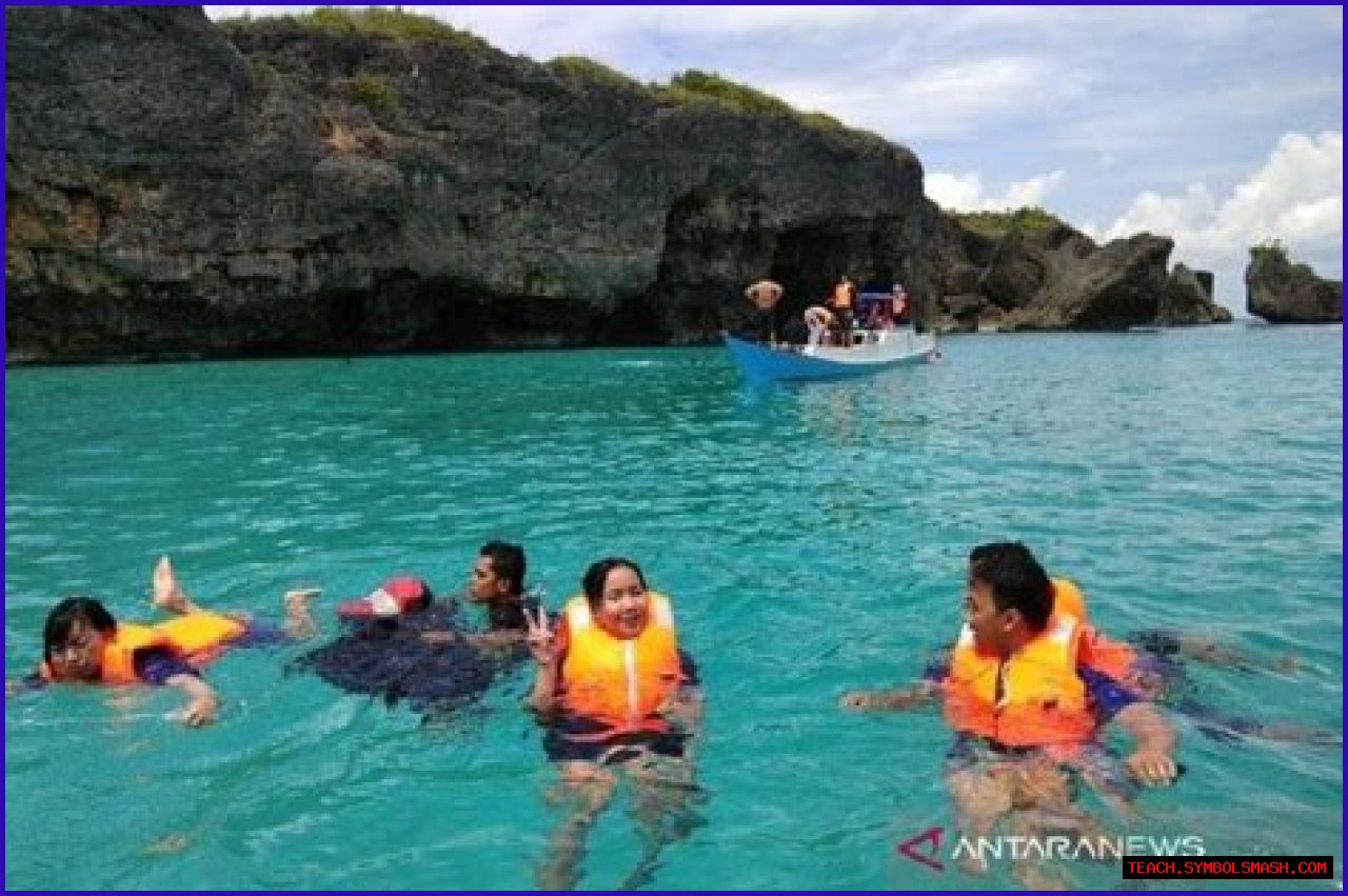 Top 10 Countries with Most Islands; Indonesia Ranks 6th